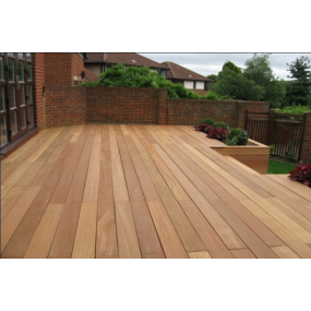blackbutt-timber-decking